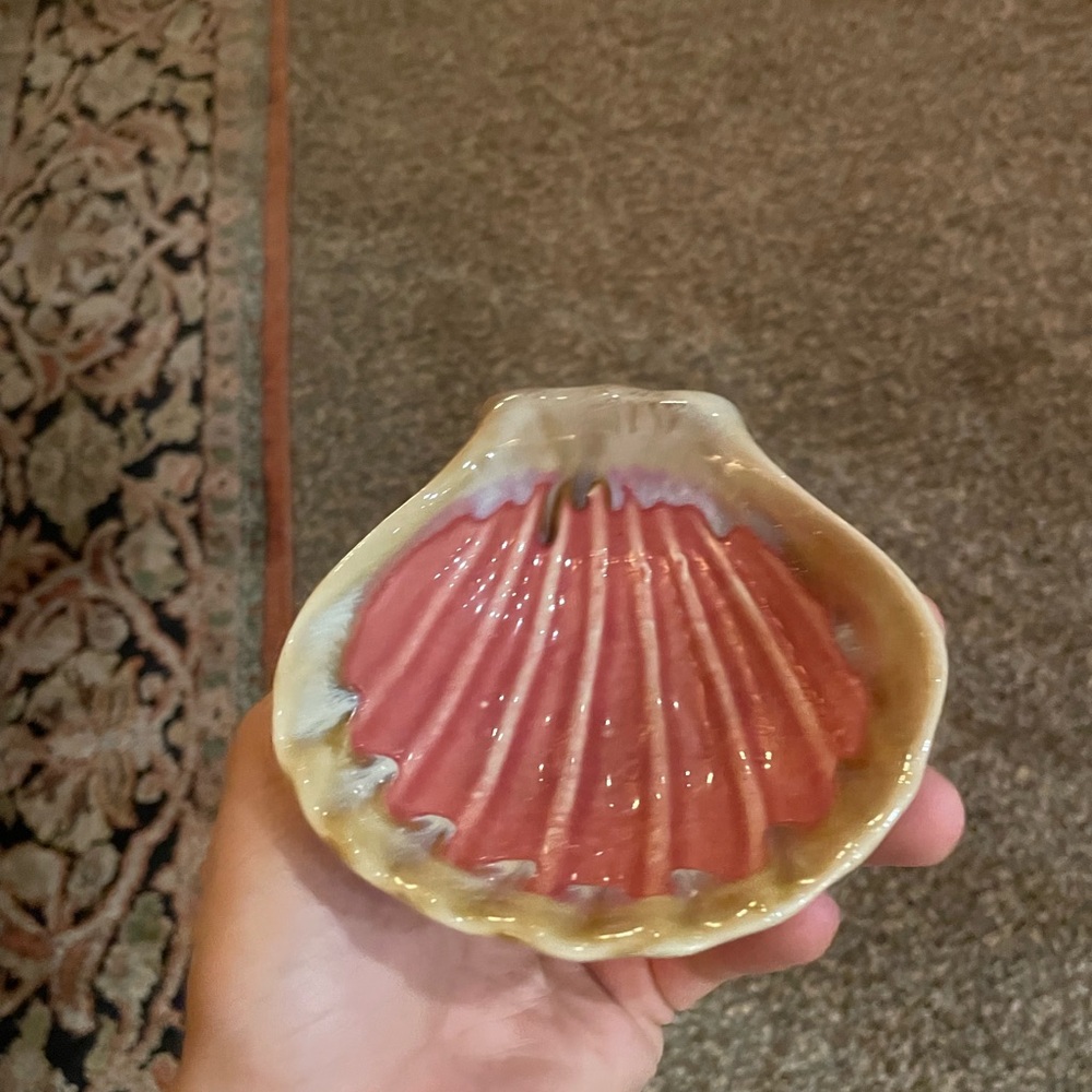Pink and Cream Shell-Shaped Dish